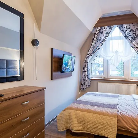 Apartament Stroma 4 Lägenhet *