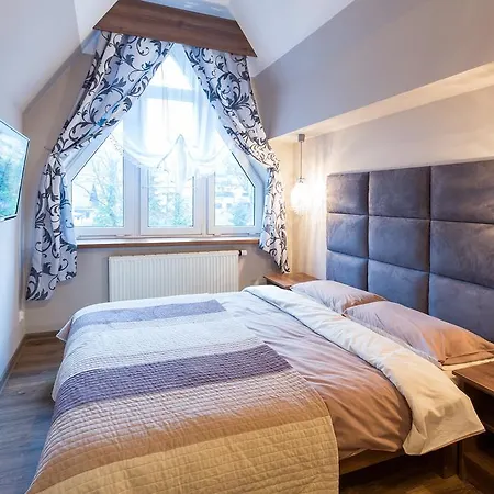 Lägenhet Apartament Stroma 4