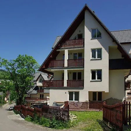 Lägenhet Apartament Stroma 4